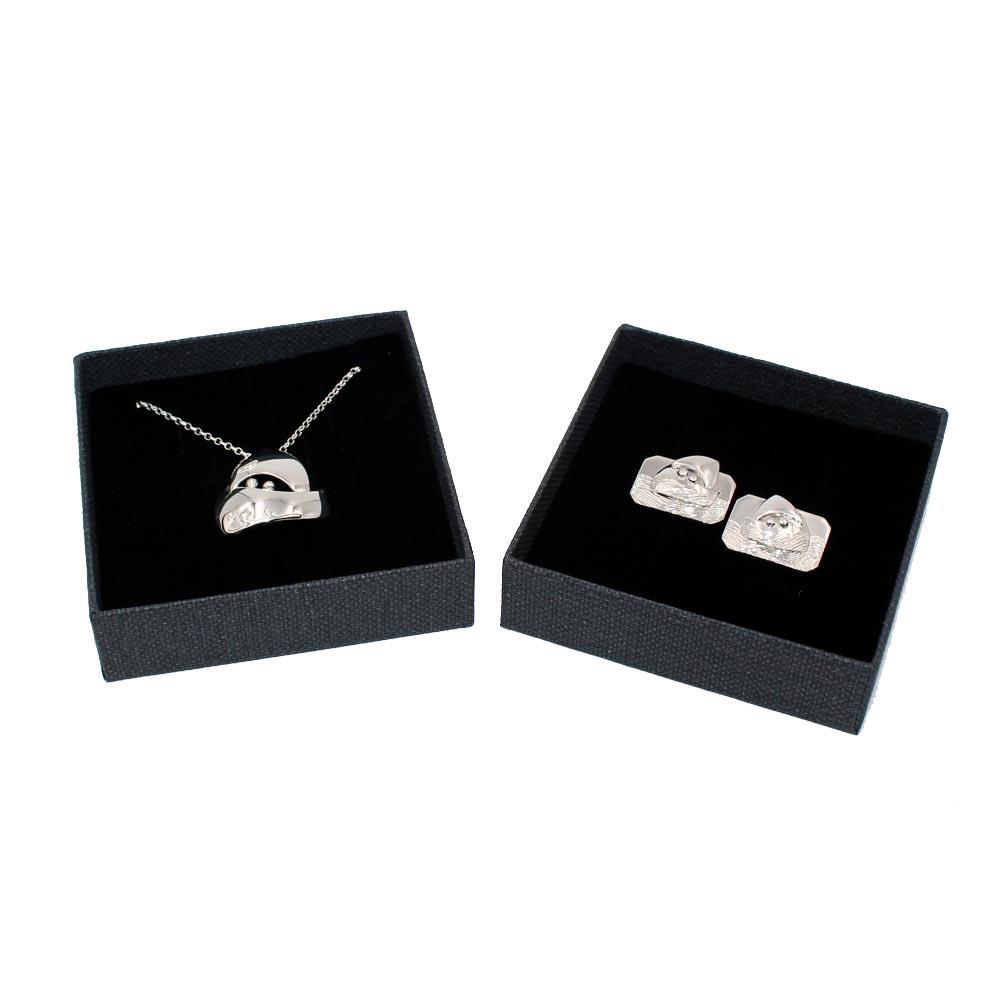 His & Her Gift Silver Necklace and Cufflinks view 5
