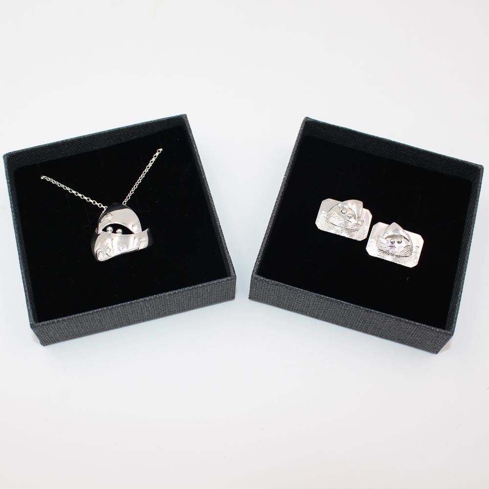 His & Her Gift Silver Necklace and Cufflinks view 3