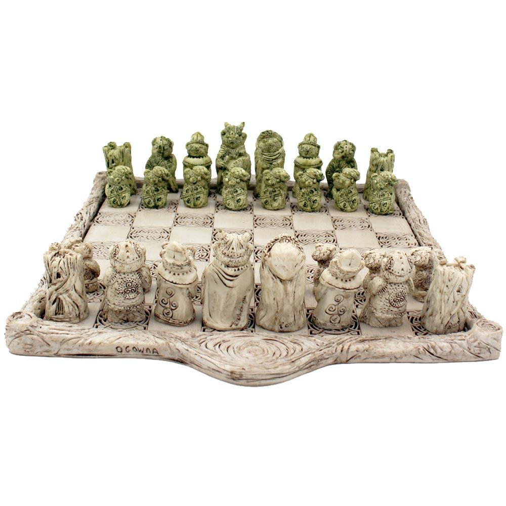 Teddy Celts Chess Set (small) view 5