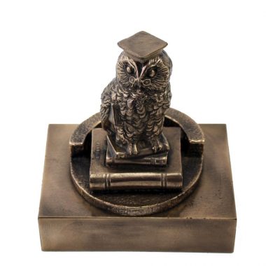 wise owl and books graduation gifts Ireland