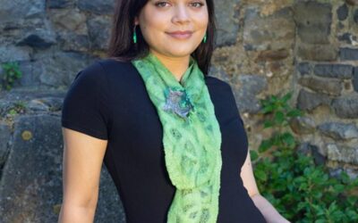 Kells Bay Necktie Scarf and Brooch (Green). Handmade scarf, 50% merino wool and 50% silk. Made in Ireland by Jayne Gillan