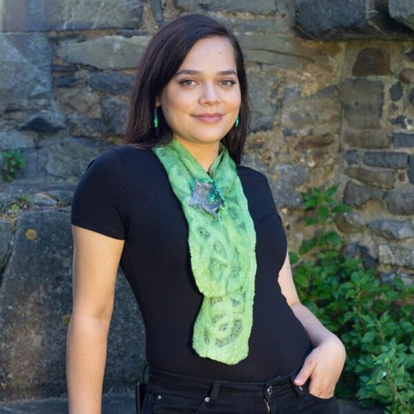 Kells Bay Necktie Scarf and Brooch (Green). Handmade scarf, 50% merino wool and 50% silk. Made in Ireland by Jayne Gillan