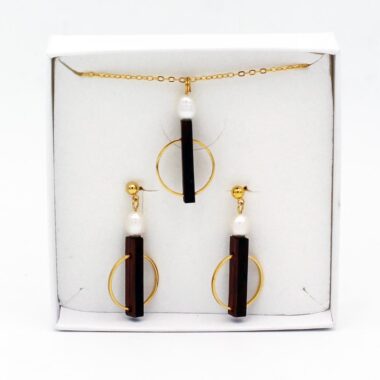 Pearl & Walnut Jewellery Set, necklace and earrings set handcrafted by Deeca Design Ireland